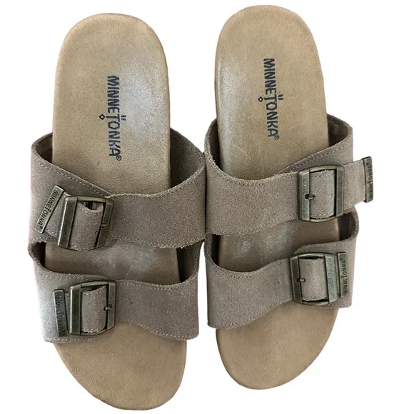 Minnetonka Women’s  buckle sandals size 9 - Picture 2 of 7
